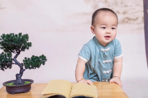 中国澳门怀孕肚子坠坠的感觉